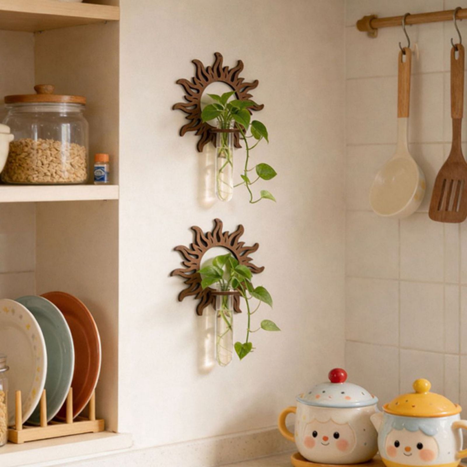 Wooden Sun Shaped Wall Hanging Planter Propagation Station Glass Flower Vase for Hydroponics Plants, Bathroom, Home Office Living Room Decor Gift