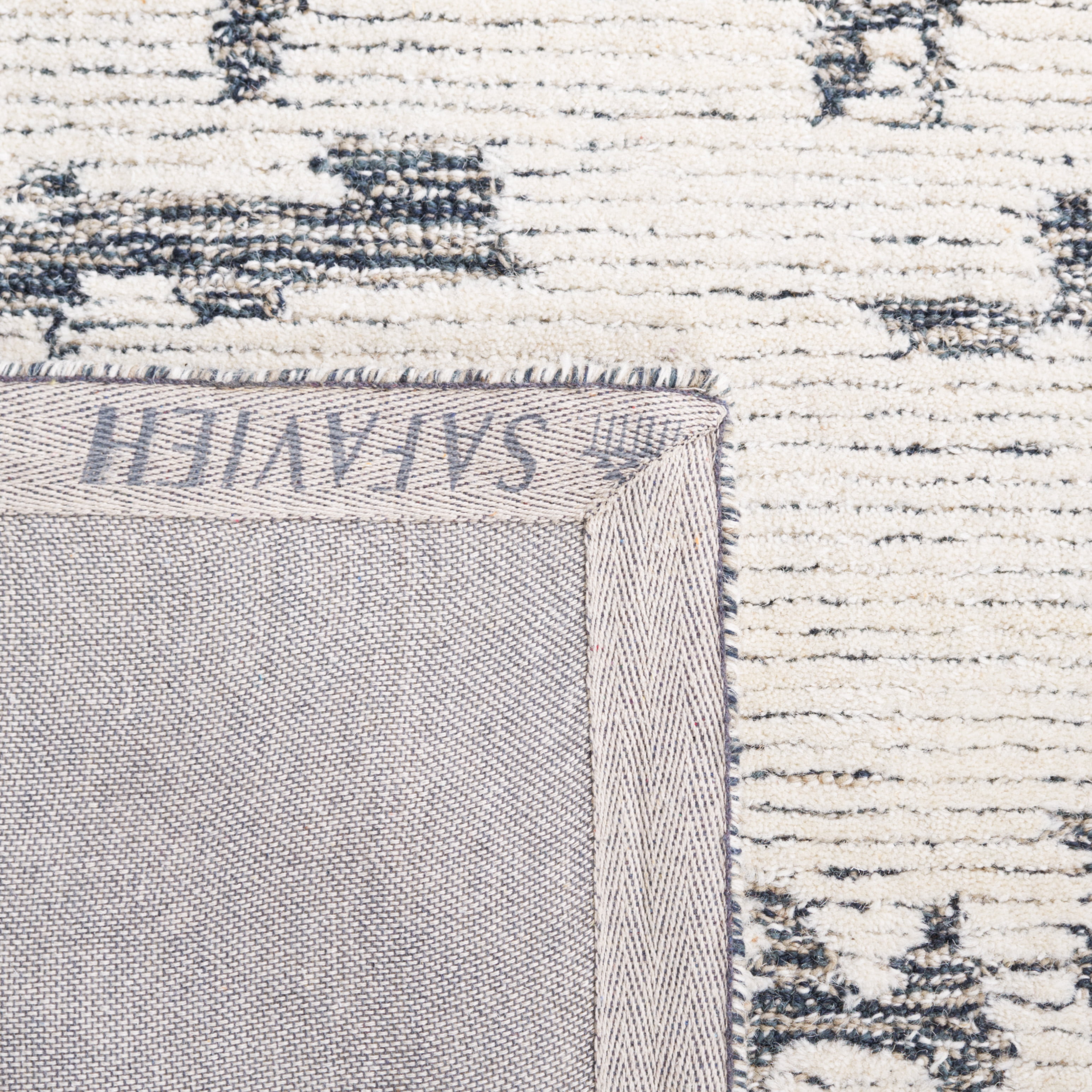 Safavieh Martha Stewart Fleur Distressed Area Rug, Charcoal/Ivory, 8' x 10'