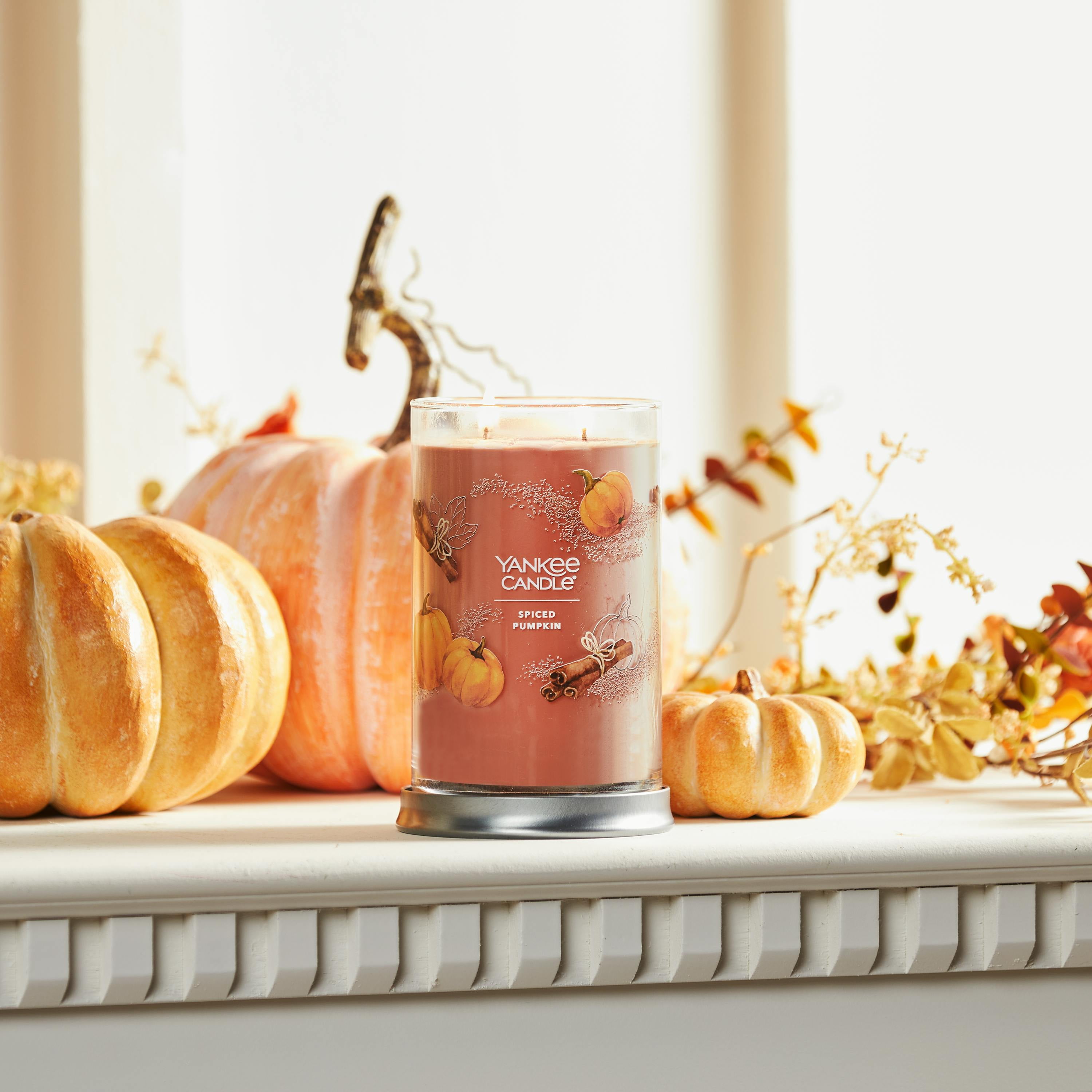 Yankee Candle Signature Large 2-Wick Candle, Spiced Pumpkin, 20 oz