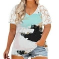 thumbnail image 1 of Hauts d'Été Grande Taille pour Femmes Hauts en Dentelle pour Femmes Blouses d'Été Patchwork Imprimé Amples Grande Taille Col en V Manches Courtes T-Shirts Col en V Femmes en Solde, 1 of 5