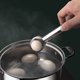 thumbnail image 5 of Pinzas para servir huevos en color plateado. Pinzas multifuncionales para alimentos, para pan y alimentos a la parrilla. Uso en hoteles y en el hogar, 5 of 8