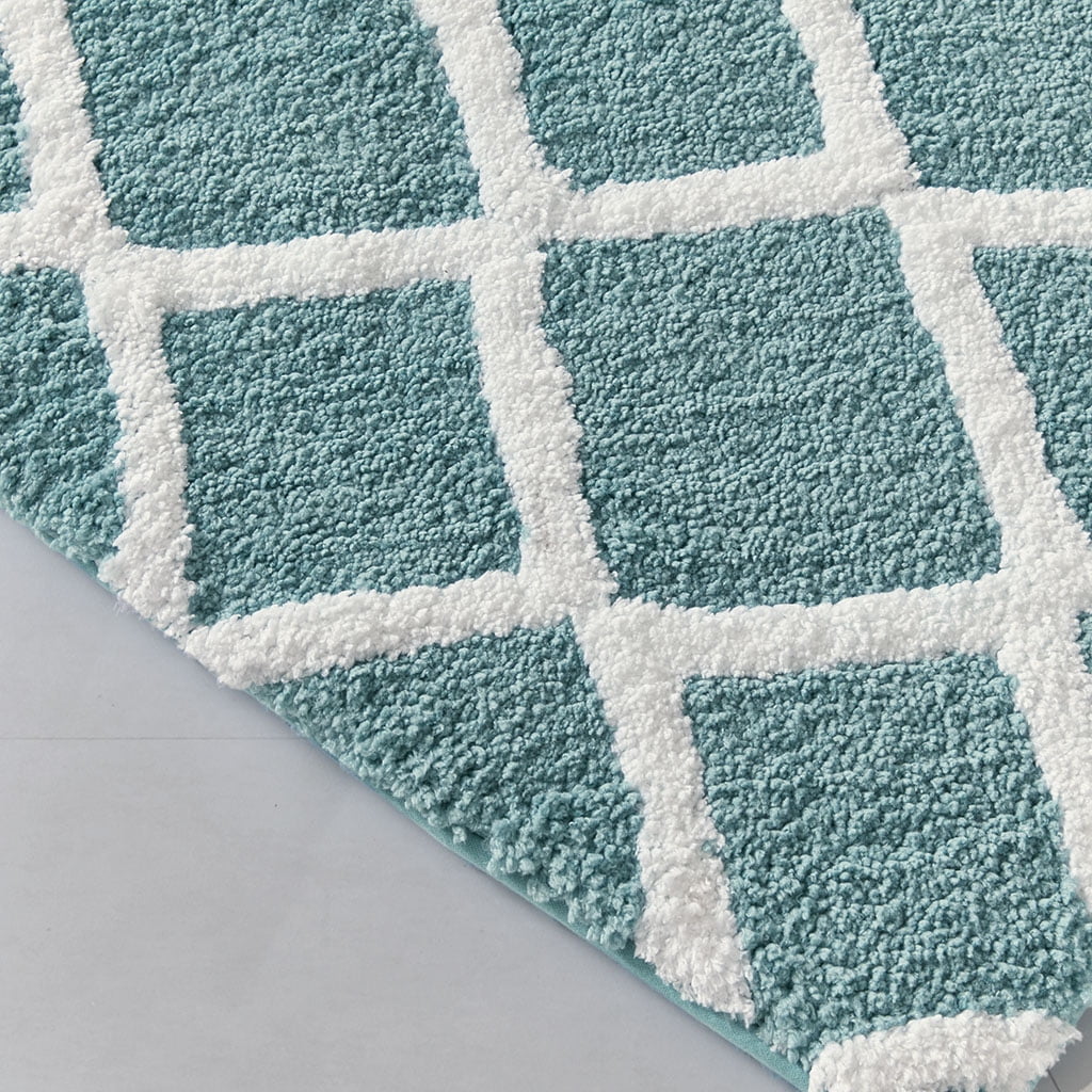 MAYEERTY Bathroom Rug, Reversible High Pile Tufted Microfiber Bath Mat, Aqua, 21"W x 34"L