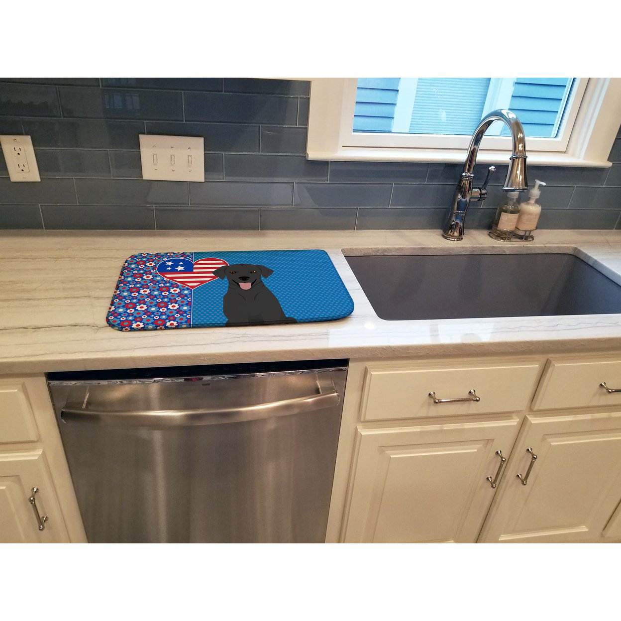 Black Labrador Retriever USA American Dish Drying Mat 14 in x 21 in