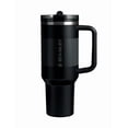 thumbnail image 1 of 00596PT TERMO QUENCHER PROTOUR FADE 40oz NEGRO FADE MARCA STANLEY, 1 of 3