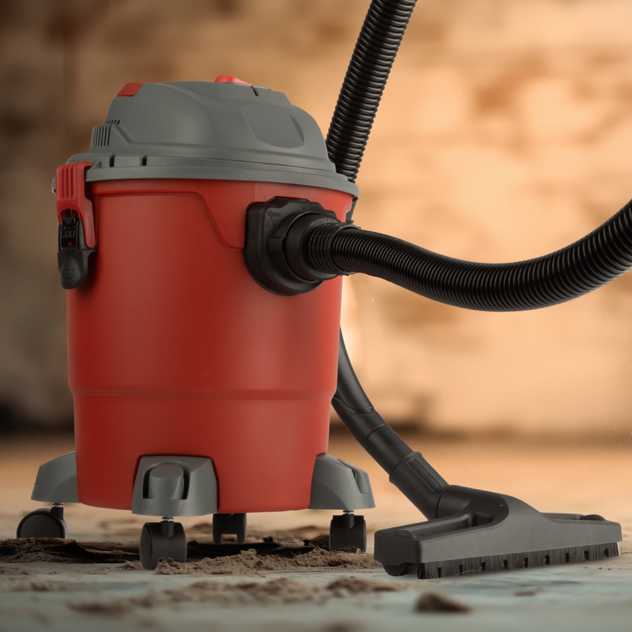 Stalwart 5.5 Gallon 5.5 Peak HP Shop Vacuum Wet and Dry Shop Vac