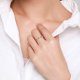 thumbnail image 4 of Anillo de bodas de diamantes en forma retorcida en plata de ley 925, 4 of 4