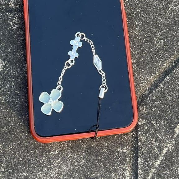 Kimi ni Todoke Kuronuma Sawako Phone Charm Keychain Four Leaf Clover Strap Cosplay Accessories