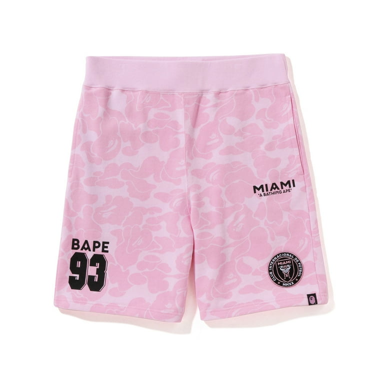 BAPE ピンクカモフラショートパンツ m02 A BATHING APE® グラフィック ショートパンツ | ピンク