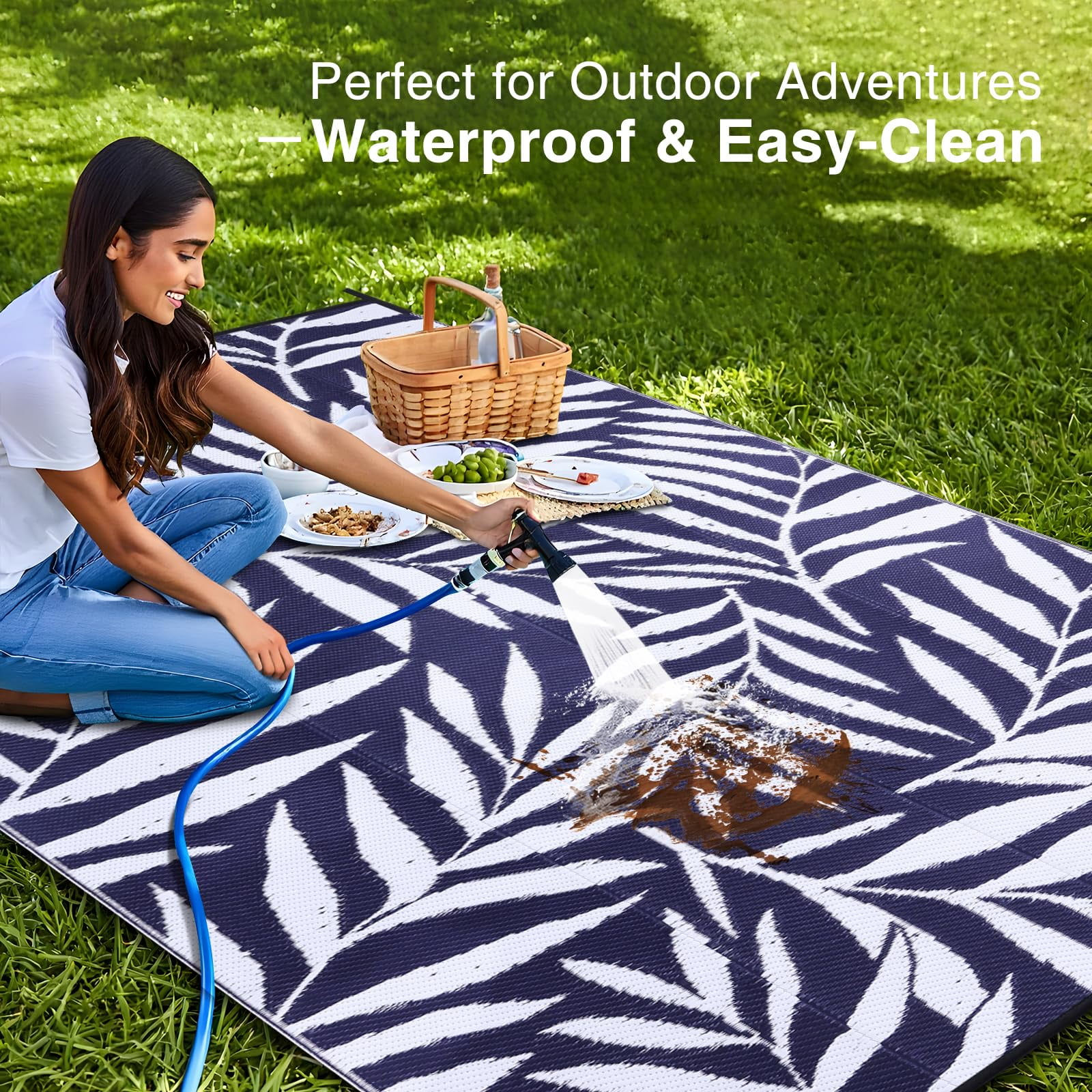 Smiry Outdoor Rugs 5x8, Waterproof Plastic Straw Indoor Outdoor Mat for Patio, RV Camping, Deck,Porch, Navy & White