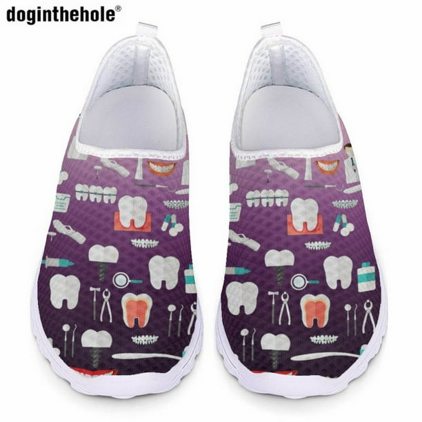 Doginthehole - Zapatos planos con estampado de enfermera dental y dibujos animados de colores degradados para mujer, zapatillas informales de verano para hospital, zapatillas de malla para enfermería