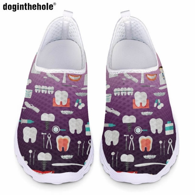 Doginthehole - Zapatos planos con estampado de enfermera dental y dibujos animados de colores degradados para mujer, zapatillas informales de verano para hospital, zapatillas de malla para enfermería