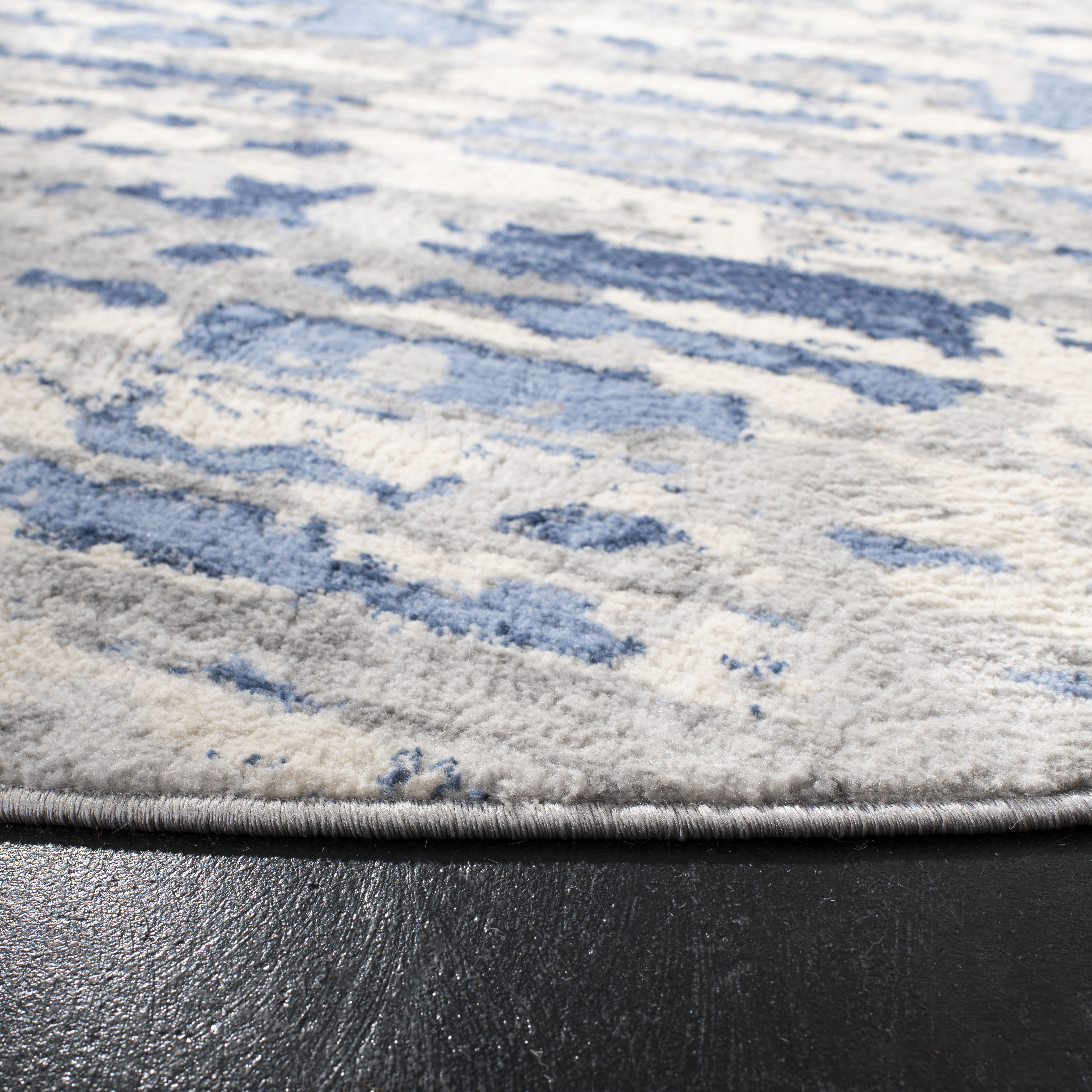 SAFAVIEH Jasper Brandt Abstract Overdyed Area Rug, Ivory/Blue, 8' x 8' Round