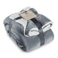 thumbnail image 1 of Manta Sherpa de Blanket Genteele, supersuave y reversible, 230 x 230 cm, 1 of 6
