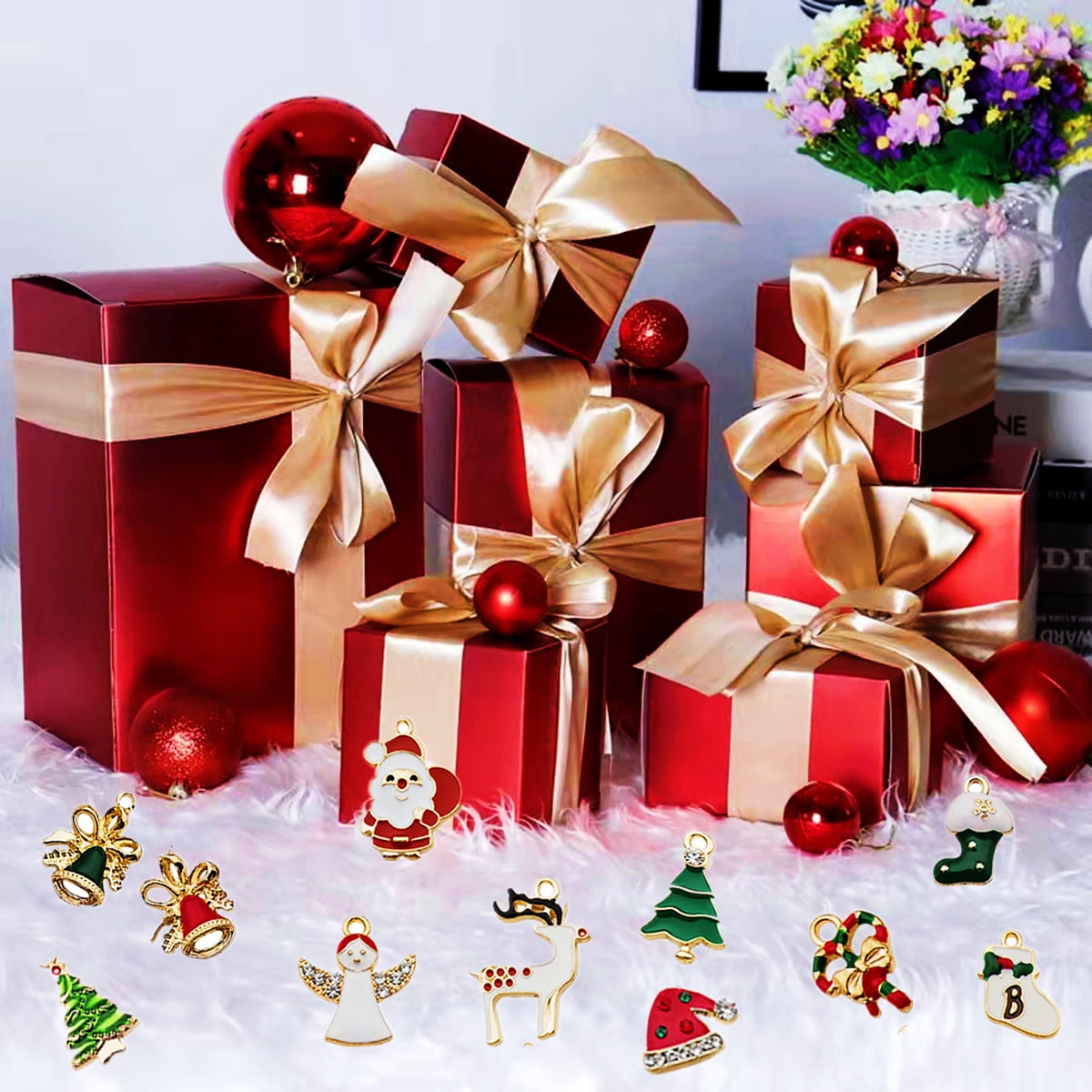 Mini Christmas Ornaments Set for Christmas Tree Decorations Small Tree Metal Miniature Ornaments for Christmas Craft Supplies Tiny Santa Claus Snowman Ornaments 30 Pcs