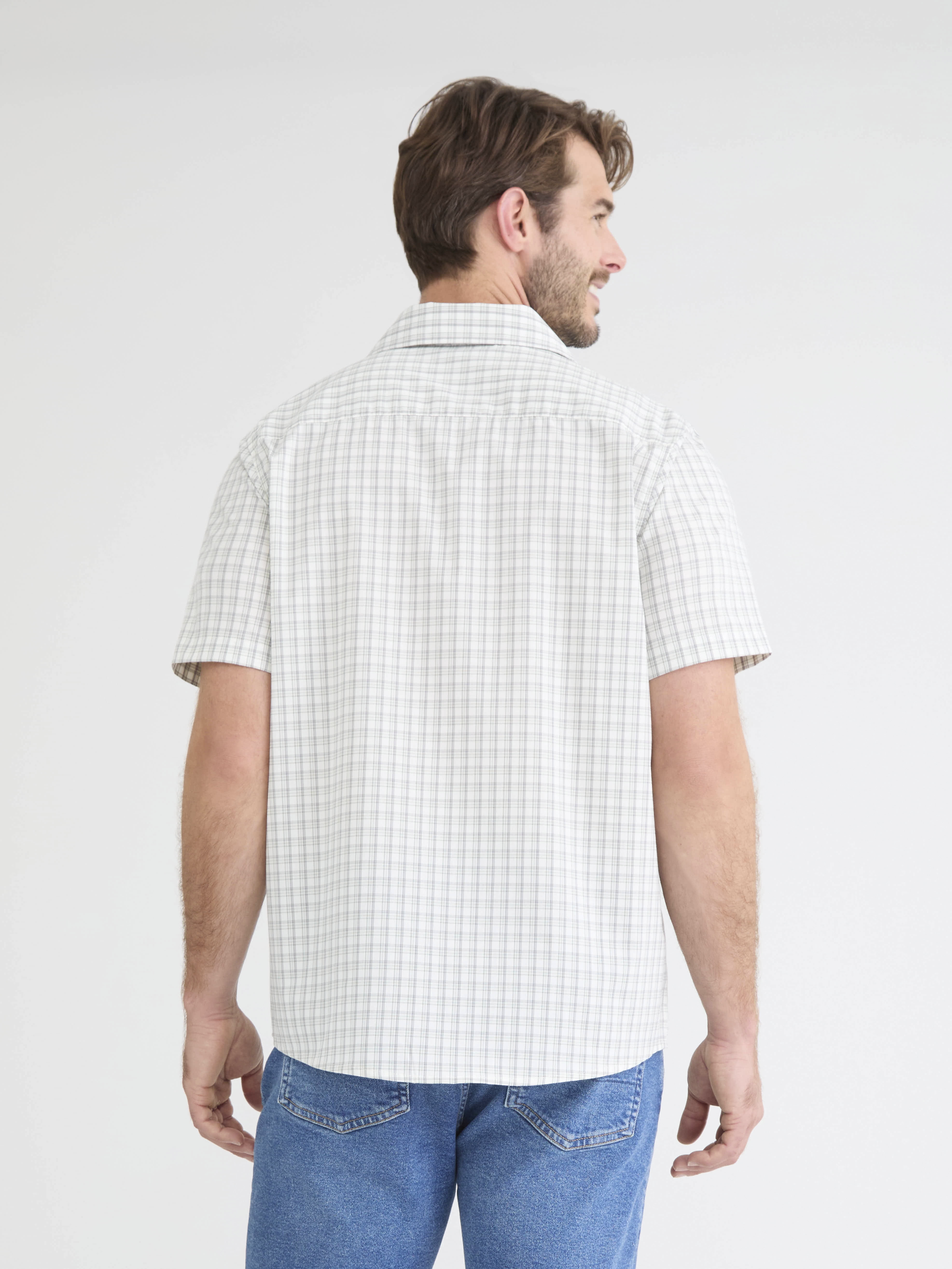 George Men's and Big Men's Button Up Commuter Shirt with Short Sleeves, Sizes S-3XL