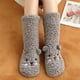 thumbnail image 2 of Calcetines de lana coral Sunnimix Oso Gris, 2 of 8