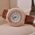 thumbnail image 2 of Reloj de pulsera con correa de cuero PU de cuarzo con diamantes de imitación y esfera redonda de moda (marrón), 2 of 2