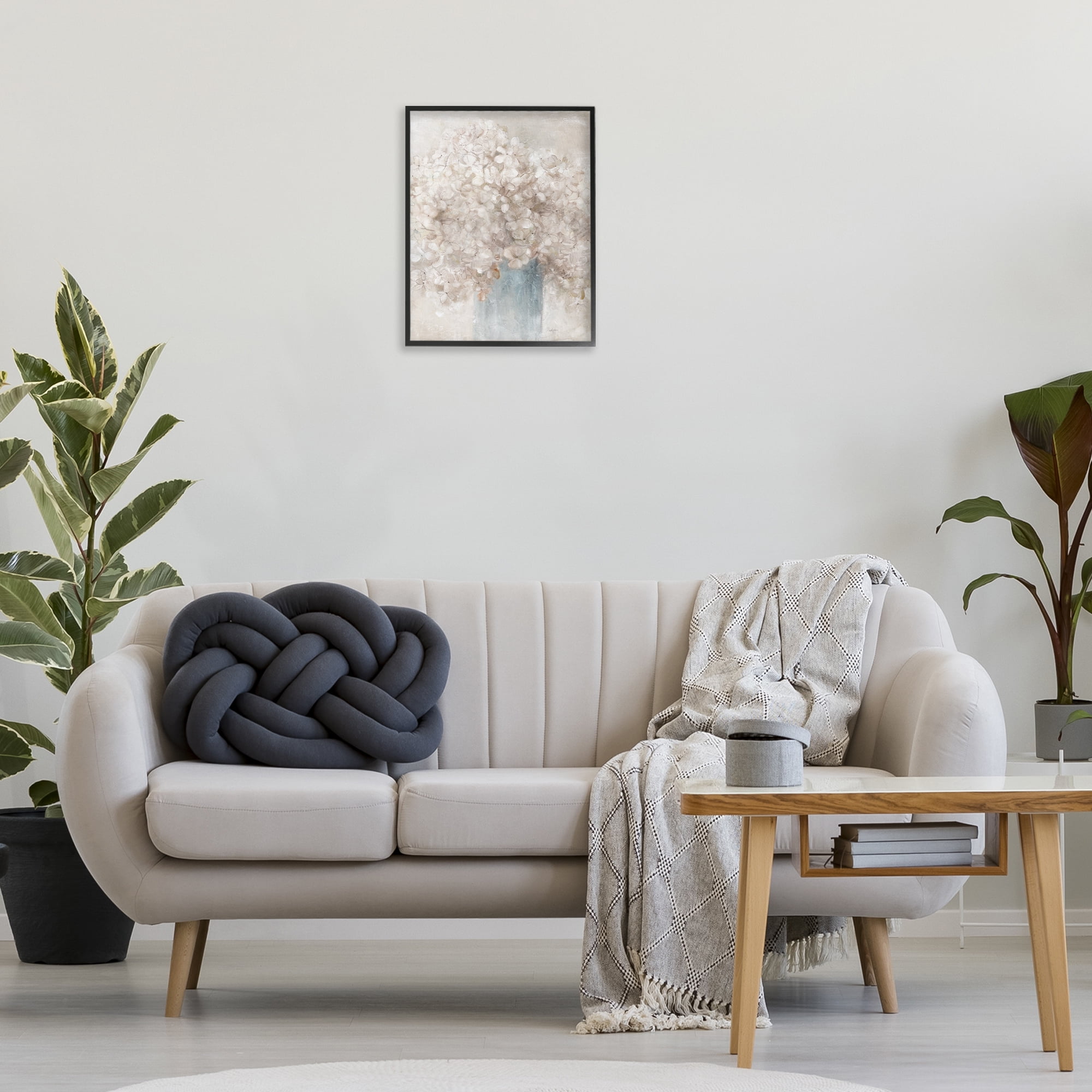 Stupell Industries Soft Clouded Bouquet Botanical & Floral Painting Black Framed Art Print Wall Art, 16 x 20