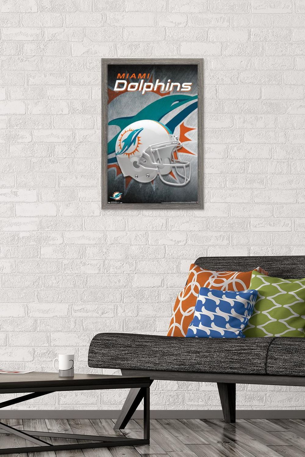 NFL Miami Dolphins - Helmet 18 Wall Poster, 14.725" x 22.375" Framed