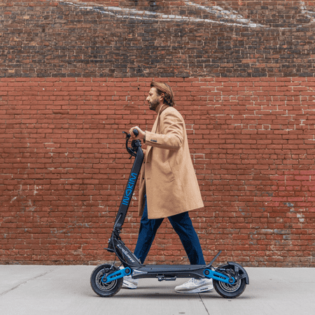INOKIM - Oxo Super Scooter w/68 miles Max Operating Range & 40 Mph Max Speed - Black