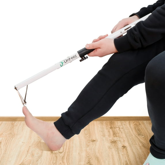 DriFeez Long Handle Toenail Clippers for Seniors Thick Toenails 4mm Jaw Opening (White - 24in / 60cm)