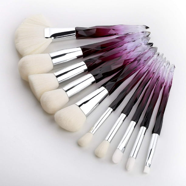 How to clean synthetic outlet makeup brushes