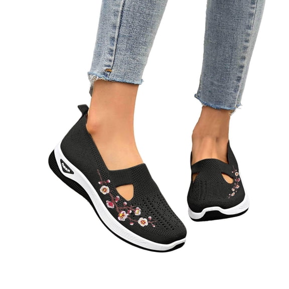 Willtoo Orthopedic Embroidered Flower Shoes for Women Arch Support Golf Shoes Wide Slip on Non Slip Walking Shoes Knitted Mesh Stretch Comfort 2026 New Foam Shoes
