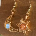 thumbnail image 3 of Xiao Hua Pendientes colgantes de estilo retro, nuevos y únicos, para mujer, estilo étnico bohemio, joyería vintage (dorados), 3 of 3