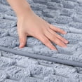 thumbnail image 3 of REGALWOVEN Fluffy Shag Bathroom Mat Soft Absorbent Non-Slip Backing Quick Dry Machine Washable Bath Rugs Home Gifts Grey 20" x 32", 3 of 7