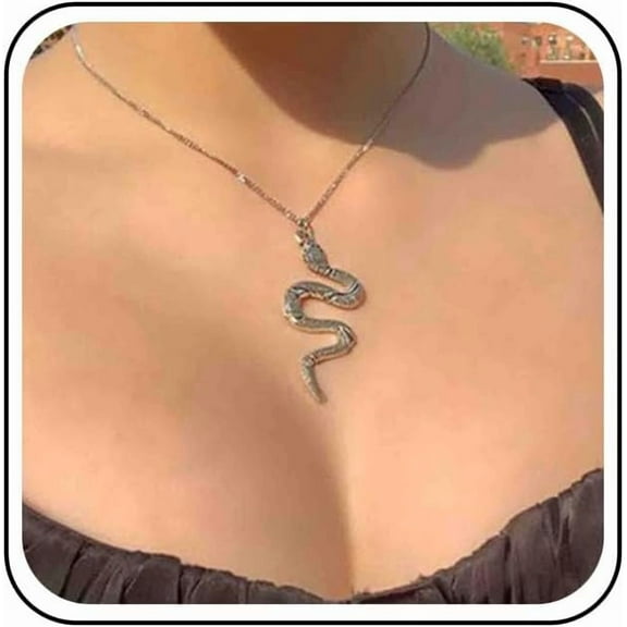 Gothic Snake Pendant Necklace Silver Serpent Choker Necklace Punk Viper Serpent Necklace Chain Minimal Snake Reptile Necklace Jewelry for Women