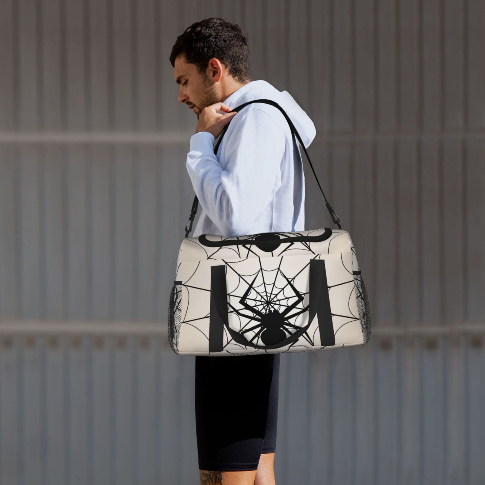 Fuzoiu Spiders On The Web 1 Print Travel Duffle Bag,Carry On Tote Bags,Duffel Bag,Sport Gym Bag, Hospital Bag for Labor and Delivery, Overnight Bag,Luggage Bag