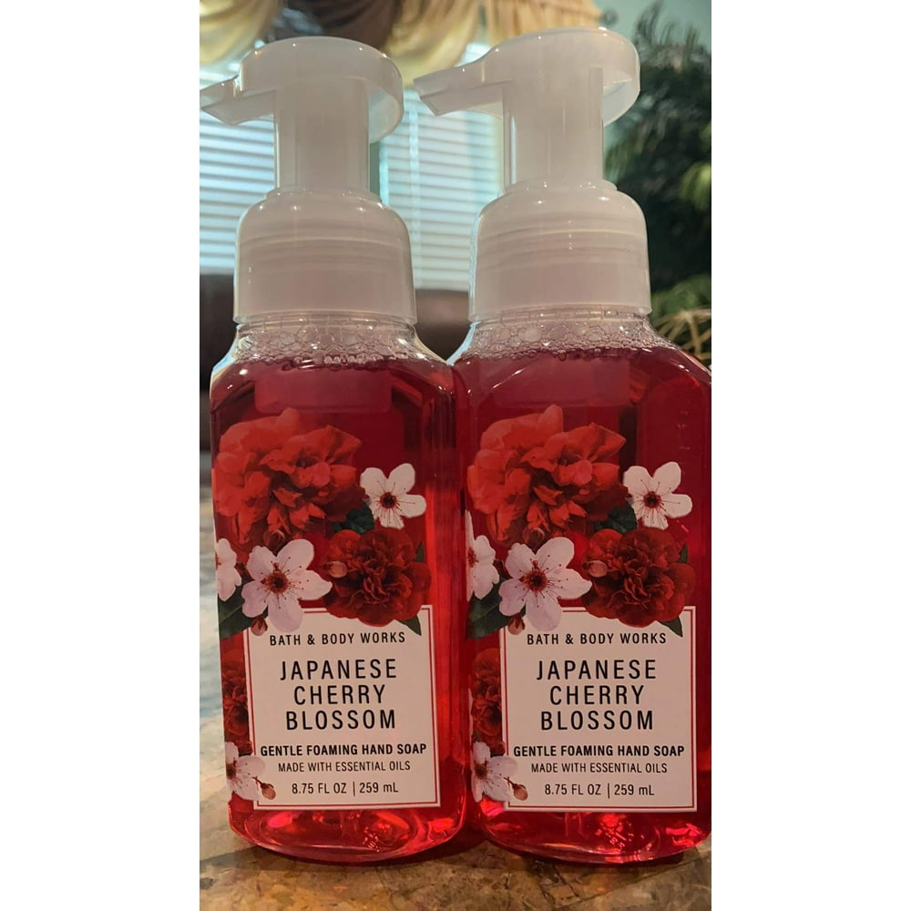 Bath & Body Works, Gentle Foaming Hand Soap. Japanese Cherry Blossom (2