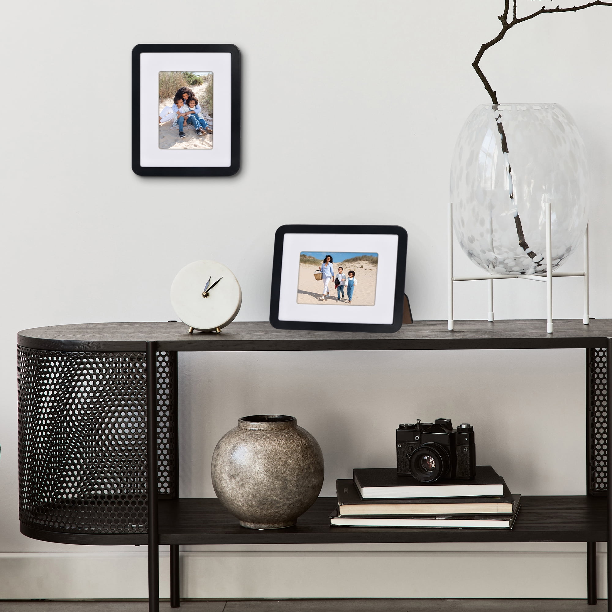 Americanflat Curved Corner Photo Frame With Mat & Shatter-Resistant Glass - 8x10 - Black
