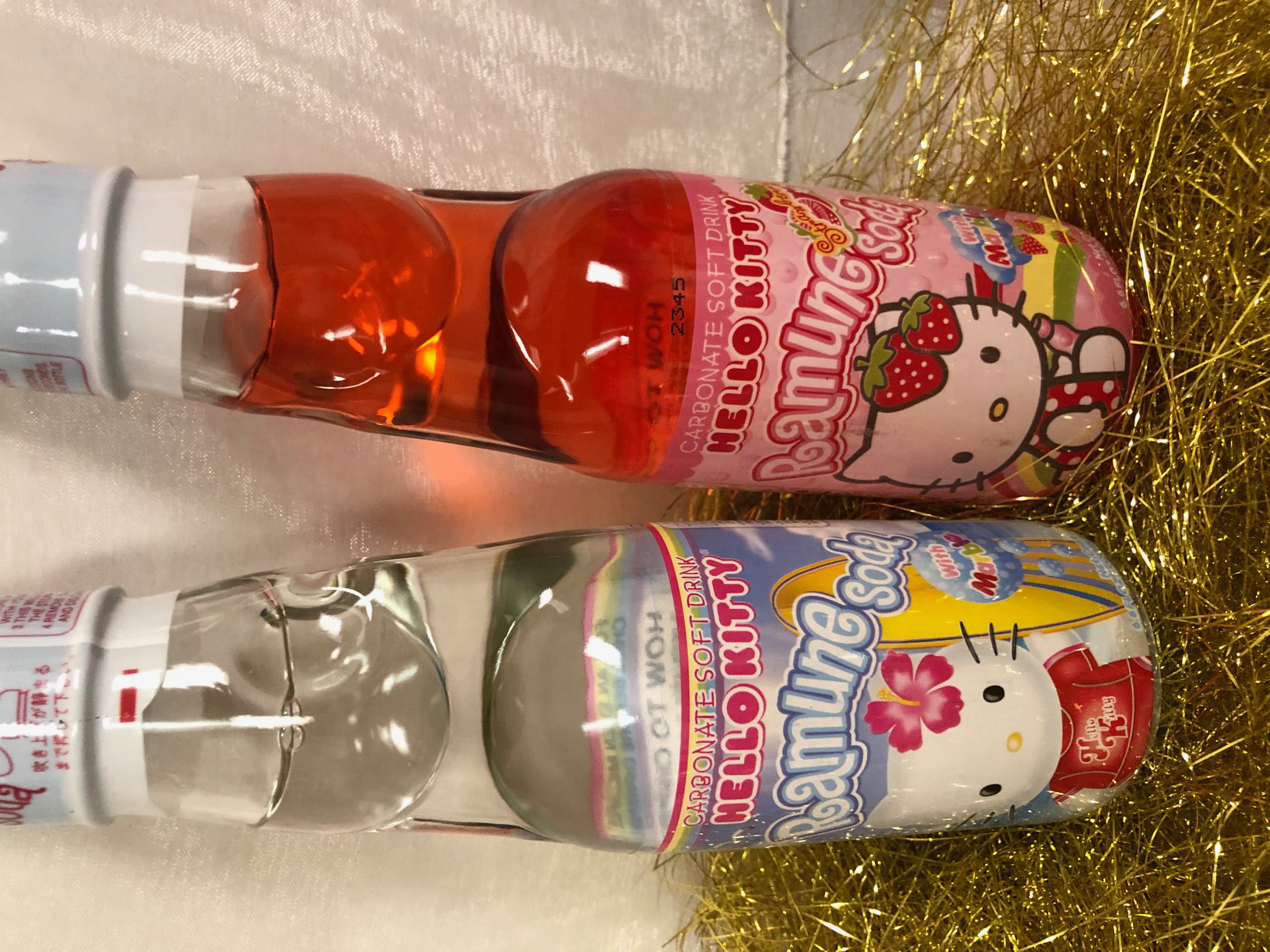 Hello Kitty Ramune Snack Gift Bundle