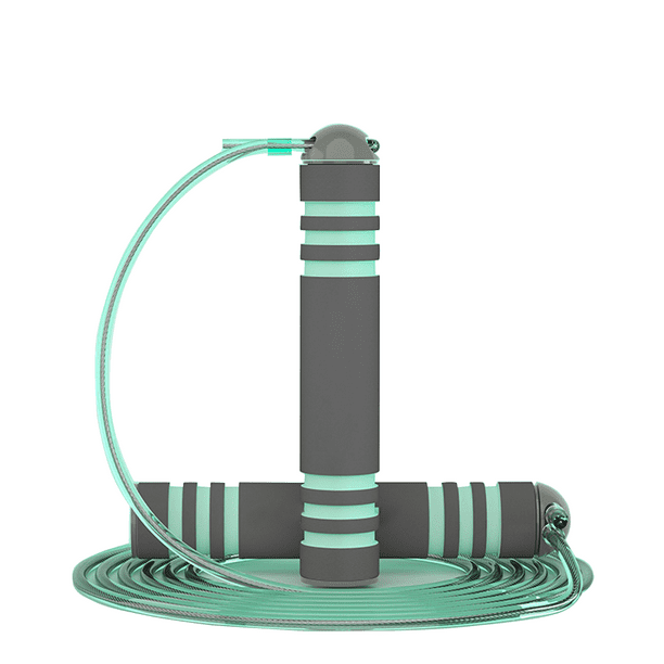 Ejercicio de fitness con pesas para quemar grasas, cuerda de