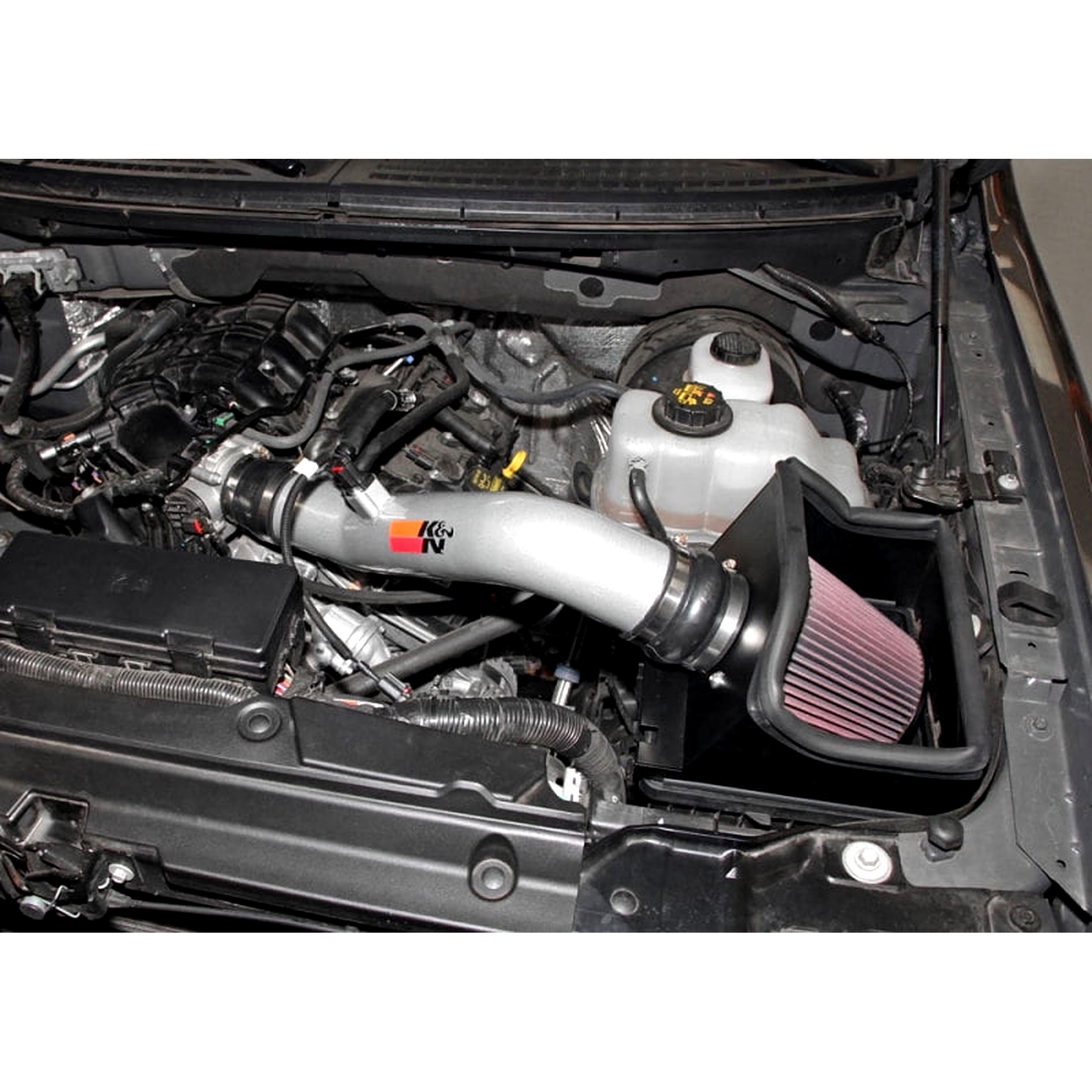 K&N Performance Cold Air Intake System: Easy Installation, Engineered to Maximize Airflow, Boost Horsepower & Torque, 77-2583KS
