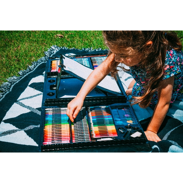 Art101 アートエッセンシャルズ 158点セット Art 101 Kids Artist Travel Supply Sketch Kit