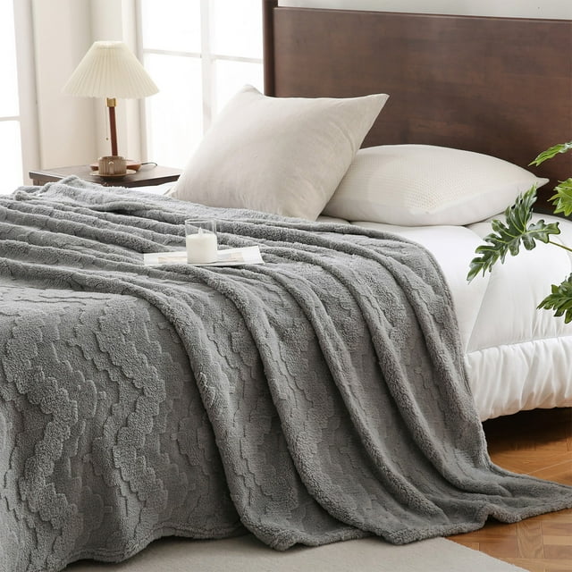 Manta de terciopelo color leche | Manta polar suave para sofá y exterior | Chal acogedor de 200 x 150 cm | Varios colores disponibles | Diseño que no suelta pelusa