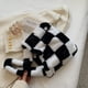 thumbnail image 2 of Bolso Bolso de mano grande de cuadros de felpa para mujer (enrejado negro), 2 of 5