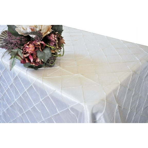 Wedding Linens Inc. 90"x156" Rectangular Pintuck Taffeta Linen Tableccloth for Party Wedding Reception Catering Dining Home Table Cover Linens - White