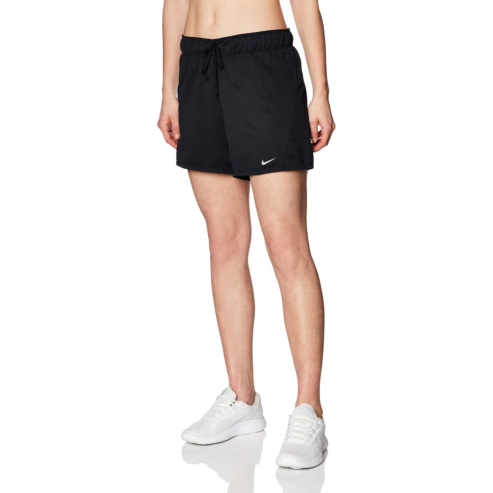 Nike women's attack tr5 short on sale