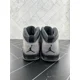 thumbnail image 5 of NEW N I-K-E A i r-Jor-dan 10 Retro Cool Grey Size 9.5 310805-023, 5 of 6