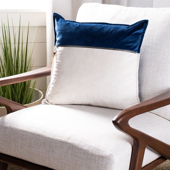 SAFAVIEH Torenia Solid Pillow, 18" x 18", Blue/White