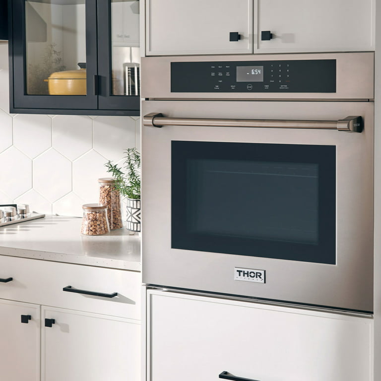 Cook like a Pro with Viking Double Wall Oven