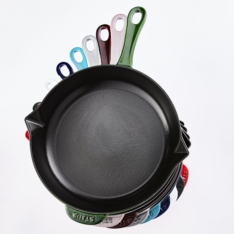  Staub Cast Iron 4.75-inch Mini Frying Pan - Matte Black, Made  in France: Skillets: Home & Kitchen