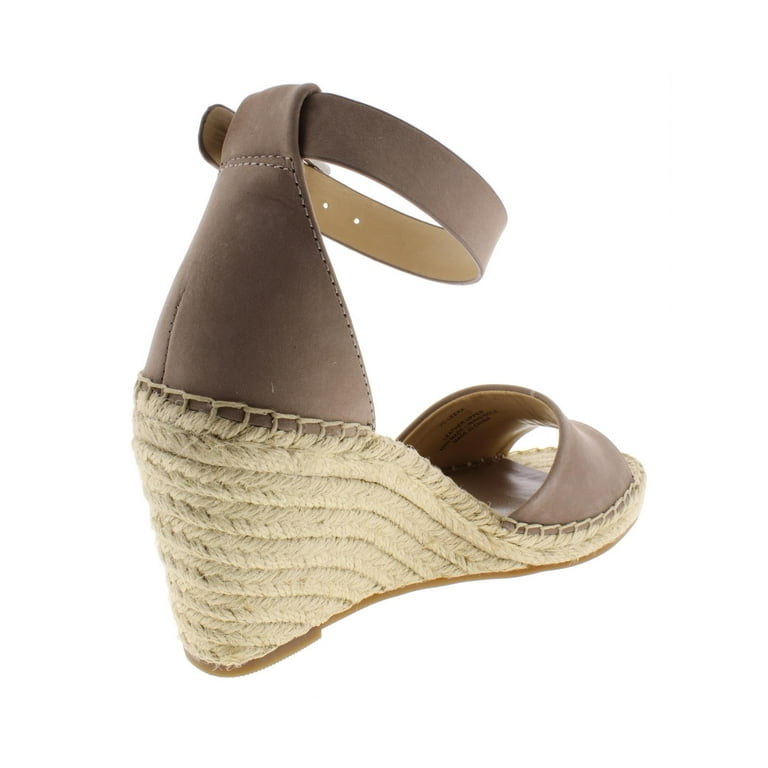 Vince camuto leera ankle hotsell strap espadrille wedge sandals