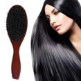 thumbnail image 1 of Cepillo de pelo de cerdas de jabalí con dientes de doble densidad y mango de madera plegable para cabello grueso y rizado., 1 of 5