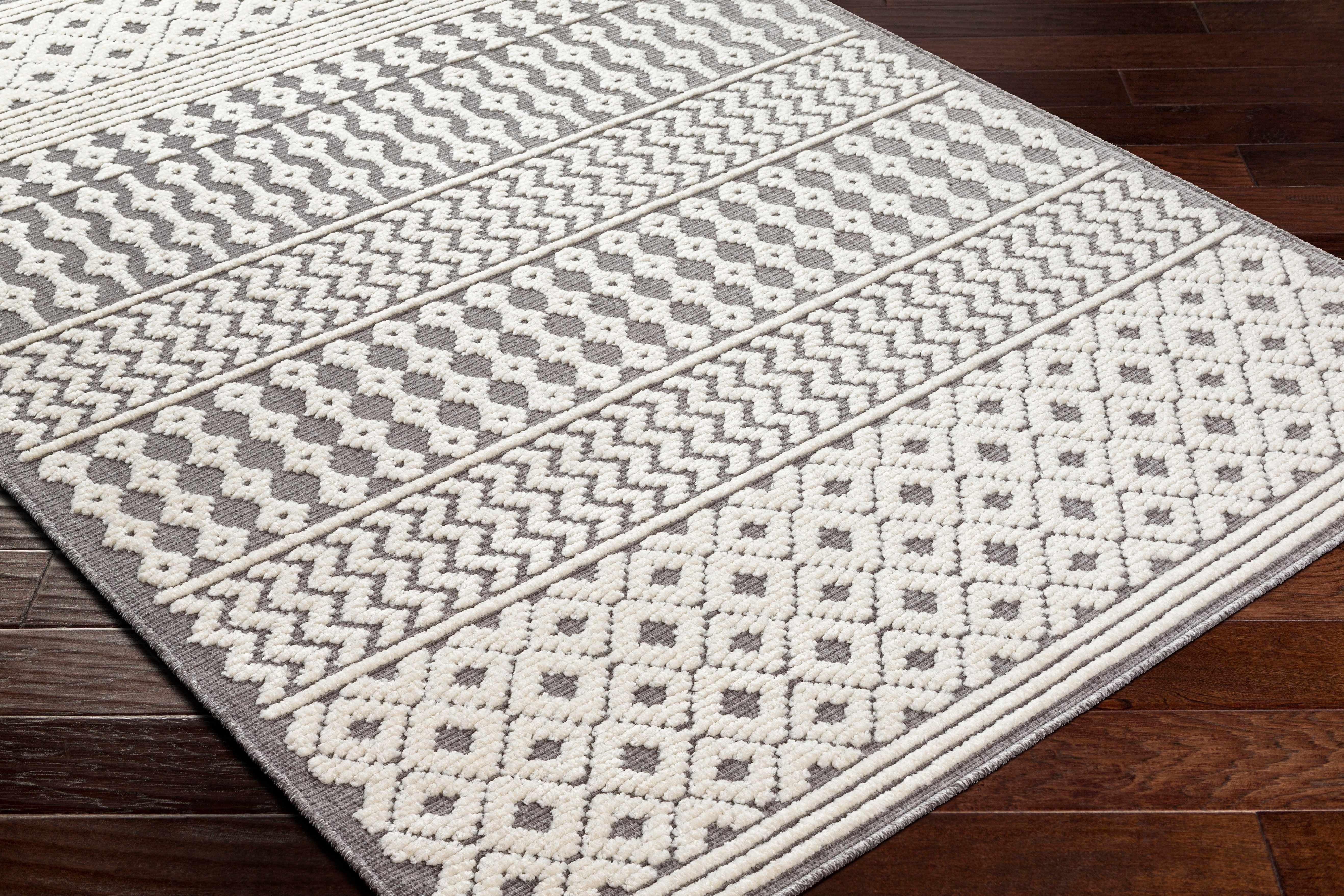 Hauteloom Drago Living Room, Bedroom Machine Washable Area Rug - Bohemian Modern Farmhouse - Moroccan Transitional - White, Gray - 3'3" x 5'