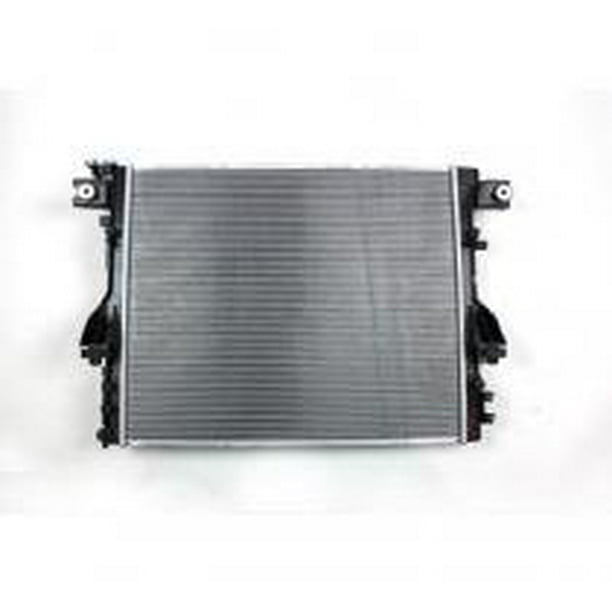 GO-PARTS Replacement for 2007 - 2015 Jeep Wrangler Radiator 68143886AA  CH3010343 Replacement For Jeep Wrangler 