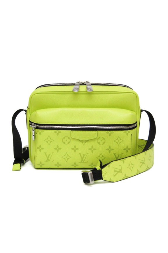 Pre-Owned Louis Vuitton Taigarama Outdoor Messenger PM M30239 Men's Messenger Bag,Shoulder Bag...